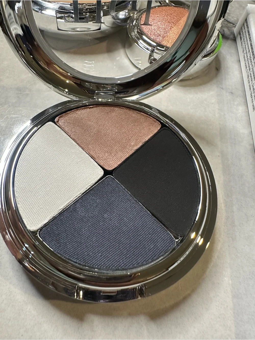 TIGI Eyeshadow & Face Set - Copper Shimmer, Champagne,